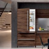 HLADILNIK IN ZAMRZOVALNIK LIEBHERR ECBN 6256