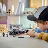 KOCKE LEGO BATMOBILE': LOV BATMANA' PROTI JOKERJU'