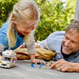 KOCKE LEGO CITY POČITNIŠKI AVTODOM 60283