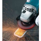 KOTNI BRUSILNIK MAKITA 9558HNG