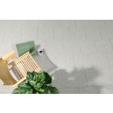 BETONSKA PLOŠČA ZOBEC LUNA PEŠČENO BELA 40X40X3.8 CM