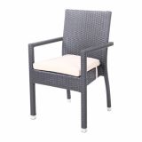 STOL IZ UMETNEGA RATANA BIVA MALAGA JAZZ Z BEŽ BLAZINO