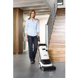 MOKRO-SUHI SESALNIK KARCHER BR 4.300