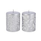 OKROGLA SVEČA 7 CM Z DEKORJEM SREBRNA