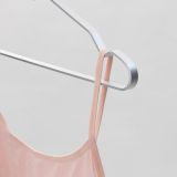 OBEŠALNIK BRABANTIA ALUMINIJAST SREBRN