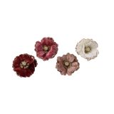 OKRASEK ZA JELKO EVERLANDS ROŽA NA SPONKI FI 14 CM SORT