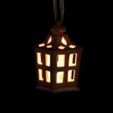 OKRASEK ZA JELKO GLOSSTYLE HIŠICA 11 CM ROZA BARVE Z LED LUČKO