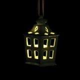 OKRASEK ZA JELKO GLOSSTYLE HIŠICA 11 CM ZELENE BARVE Z LED LUČKO