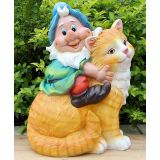 FIGURA, OKRASNA PALČEK Z MUCO VIŠ 37 CM