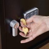 POHIŠTVENI TREZOR YALE VALUE MINI