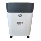 UNIČEVALNIK PAPIRJA HP ONESHRED AUTO 100CC 4 3X12 P-4