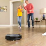 ROBOTSKI SESALNIK IROBOT ROOMBA I3154