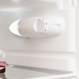 HLADILNIK TESLA RS1100M1