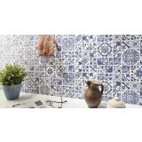 STENSKA PLOŠČICA GORENJE KERAMIKA BLOSSOM WHITE DC PATCHWORK 25X60 DEKOR