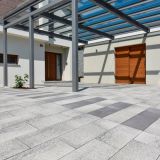 BETONSKI TLAKOVEC SEMMELROCK UMBRIANO 50/25/8 CM GRANITNO SIVO BELA