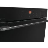 VGRADNA PARNA PEČICA HISENSE BFS615S8B