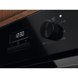 VGRADNA PEČICA ELECTROLUX LOH3H00BK