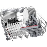 VGRADNI POMIVALNI STROJ BOSCH SMV6ZDX16E