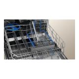 VGRADNI POMIVALNI STROJ ELECTROLUX EEZ69410W