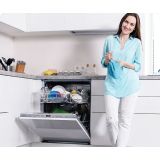 VGRADNI POMIVALNI STROJ TESLA WDI490M