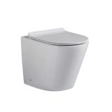 WC ŠKOLJKA, STOJEČA INTER CERAMIC TORNADO BREZ ROBOV Z WC DESKO SC SLIM BALTIK BELA
