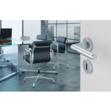 WC ŠKOLJKA, VISEČA INTER CERAMIC BREZ ROBOV Z WC DESKO S POČASNIM ZAPIRANJEM BELA