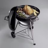 ŽAR NA OGLJE WEBER COMPACT KETTLE 57 CM ČRN