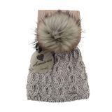 ZIMSKA OBLAČILA ŽENSKA KAPA FRIENDS WILL BE FRIENDS