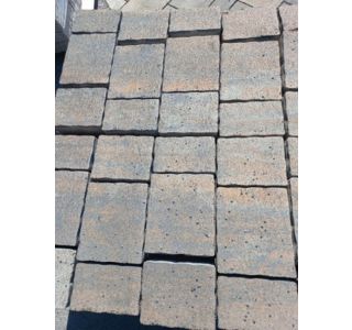 BETONSKI TLAKOVEC OBLAK GROUP VIA APPIA MIX 04 SIV, ČRN