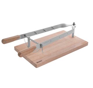 KUHINJSKO DRŽALO DOMY DRŽALO ZA PRŠUT NA LESENEM PODSTAVKU KUHINJSKO DRŽALO DOMY DRŽALO ZA PRŠUT NA LESENEM PODSTAVKU