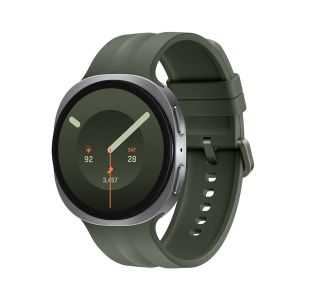 PAMETNA URA SAMSUNG GALAXY WATCH9 44MM LTE SREBRNA PAMETNA URA SAMSUNG GALAXY WATCH9 44MM LTE SREBRNA