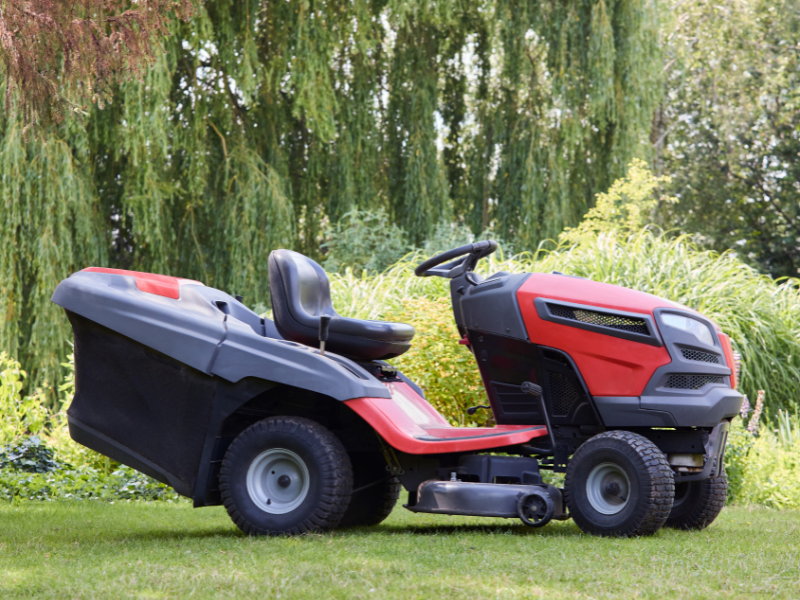 Velikost in zmogljivost sta ključna dejavnika, ki vplivata na hitrost in učinkovitost dela.