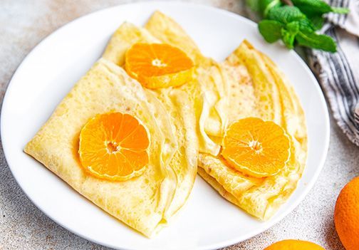 Palačinke s pomarančno-limonino omako