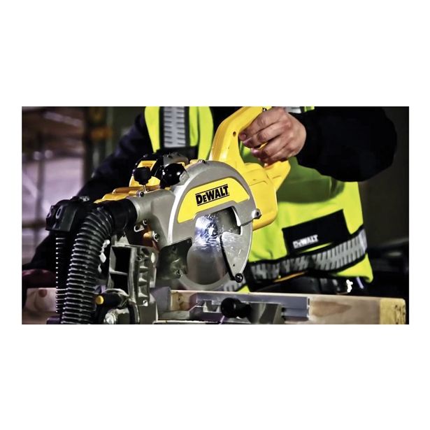 AKU. KROŽNA NAMIZNA ŽAGA DEWALT DCS 777 T2 XR FLEXVOLT POTOPNA