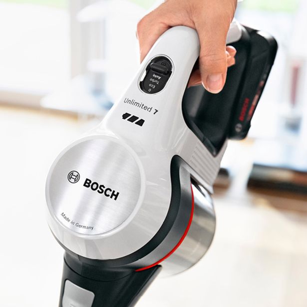 POKONČNI SESALNIK BOSCH BCS711XXL UNLIMITED 7