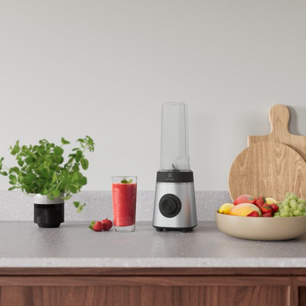 BLENDER ELECTROLUX E4CB1-6ST