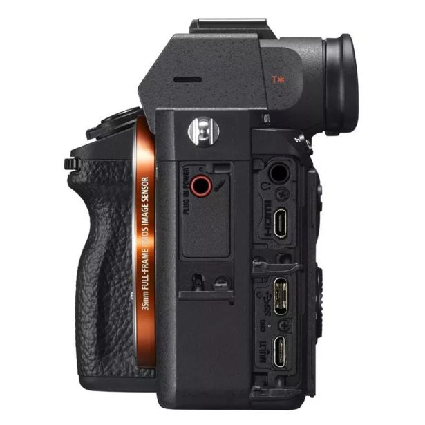 BREZZRCALNI FOTOAPARAT SONY ILCE7M3KB.CEC ALPHA7 III OBJEKTIV Z ZOOMOM 28-70MM