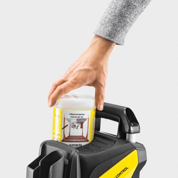 VISOKOTLAČNI ČISTILNIK KARCHER K 7 SMART CONTROL