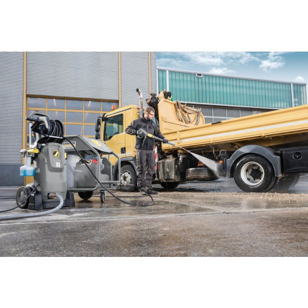 VISOKOTLAČNI ČISTILNIK KARCHER PROFESSIONAL HD 6/15 MX PLUS