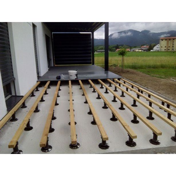 DODATNI MATERIAL BAMBUSWPC PODSTAVEK ZA NIVELIRANJE WPC 140MM-220MM