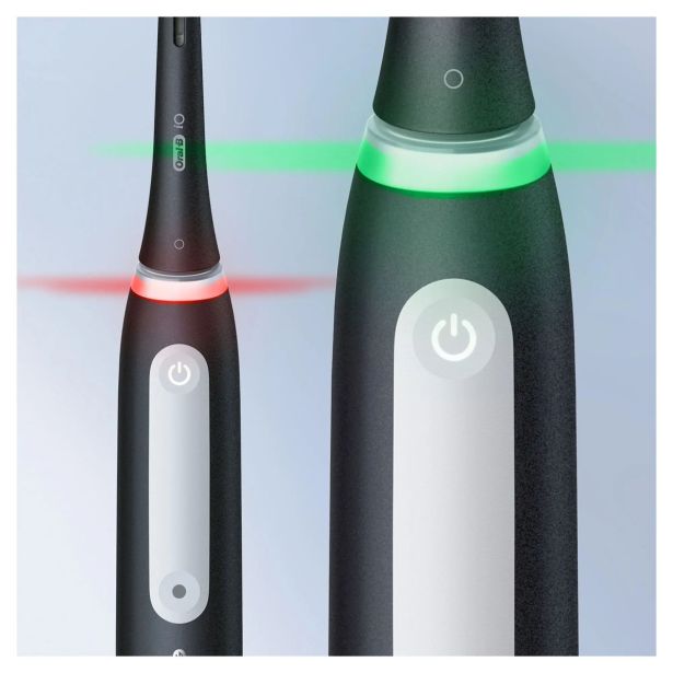 ELEKTRIČNA ZOBNA ŠČETKA ORALB IO4 ČRNA