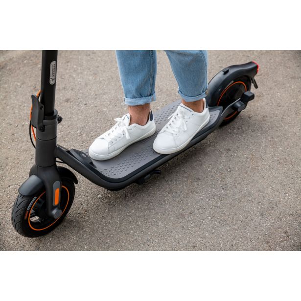 ELEKTRIČNI SKIRO SEGWAY F40I