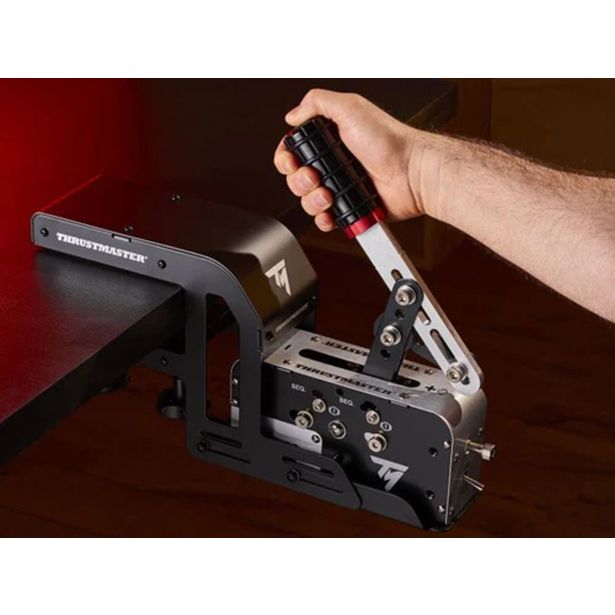 IGRALNI PRIPOMOČEK THRUSTMASTER TM RACING CLAMP