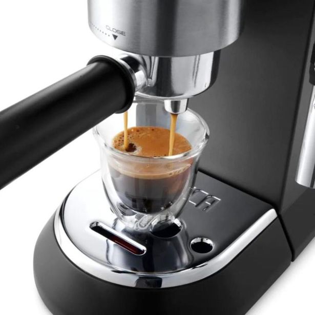 KAVNI ESPRESSO AVTOMAT DELONGHI EC 685 BK