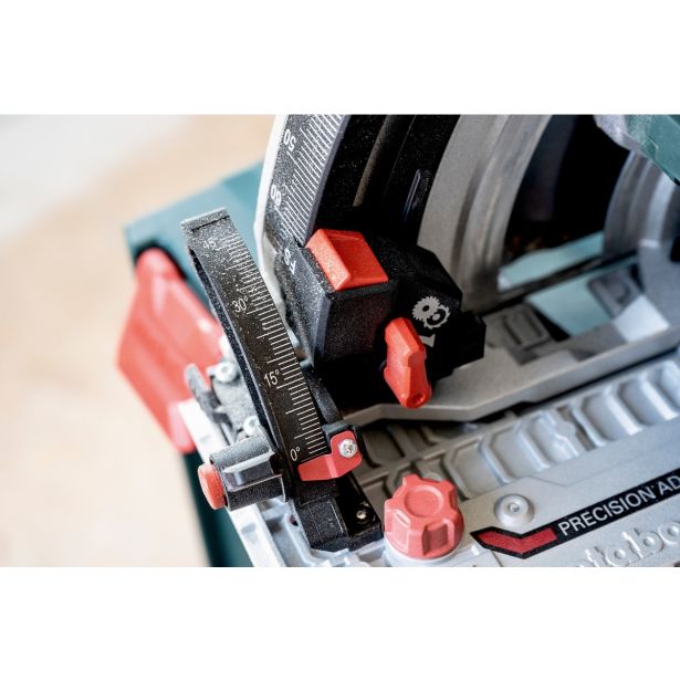 AKU. POTOPNA KROŽNA ŽAGA METABO KT 18 LTX 66 BL + FS 160 2X18V 8AH