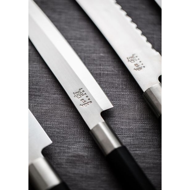 KUHINJSKI NOŽ KAI EUROPE WASABI BLACK NAKIRI 16.5 CM 6716N