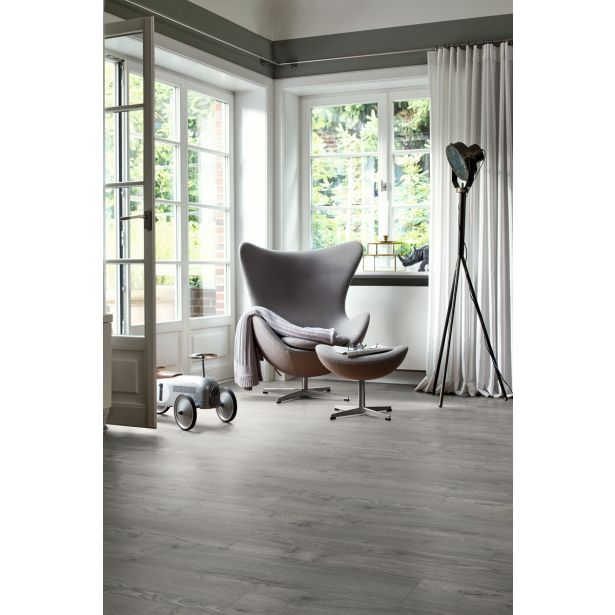 LAMINAT, 10MM, 32. RAZRED EGGER HOME AVERY HRAST SIV TEMEN