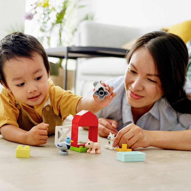 LEGO DUPLO TOWN 10949 NEGA ŽIVALI NA KMETIJI