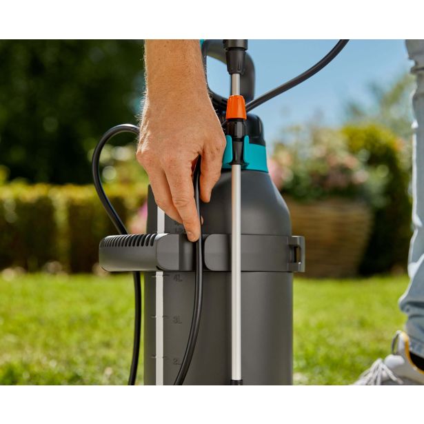 RAZPRŠILNIK ZA ZALIVANJE GARDENA TLAČNI RAZPRŠILNIK 5 L EASYPUMP