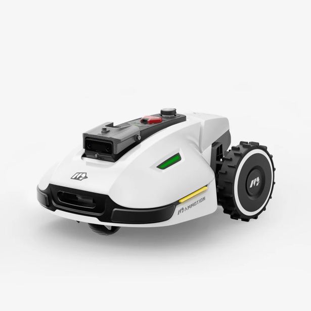 ROBOTSKA KOSILNICA MAMMOTION YUKA 2000